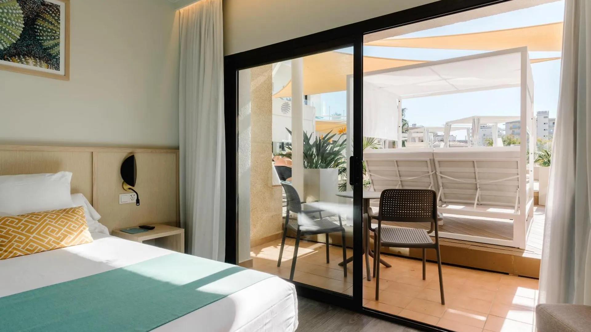****  Aluasoul Palma Hotel Adults Only Can Pastilla  Spanje
